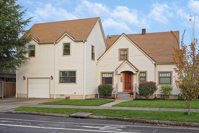 Foto del edificio - 731 Elm St SW