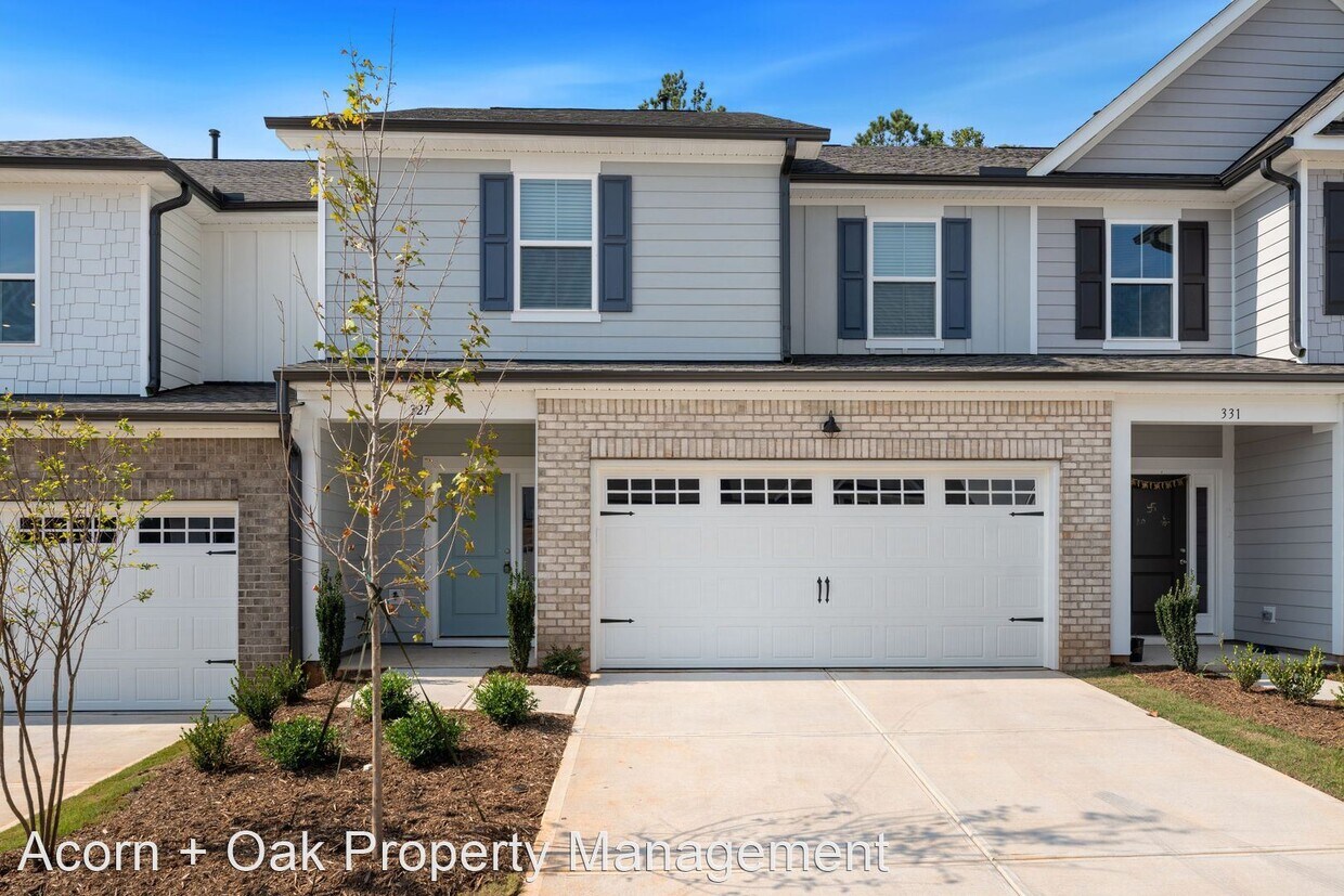 Primary Photo - 3 br, 2.5 bath House - 327 Glen Clova Drive