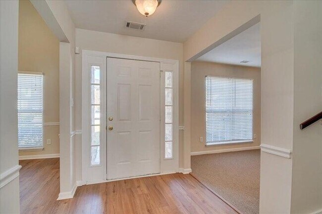 Building Photo - 7505 Senators Dr