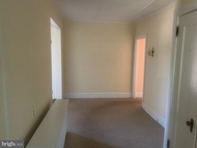 Building Photo - 915 Stone Rd