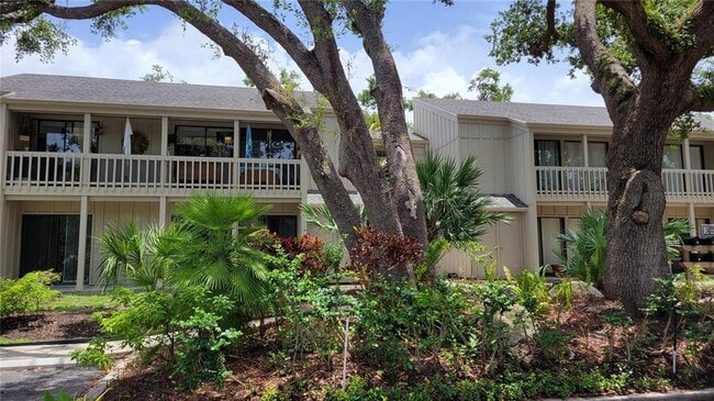 Building Photo - 2224 Bahia Vista St