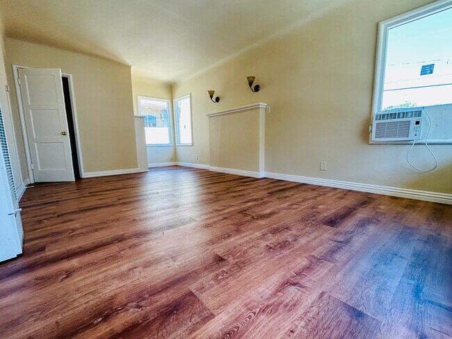 Entrance POV - 1327 E Harvard St