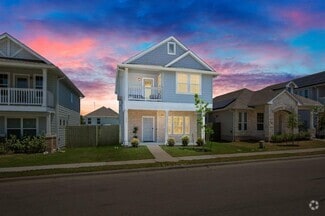 Building Photo - 17202 Adoro Dr