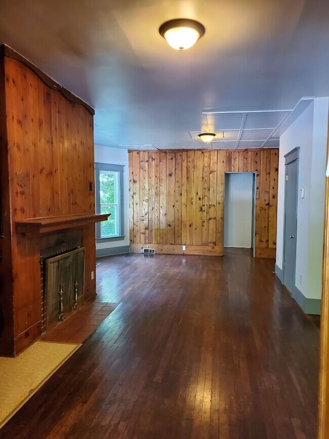 Foto del edificio - 548 Baldwin St