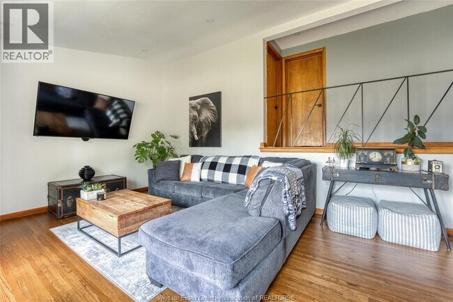 Photo du bâtiment - 3790 Rockwell Blvd