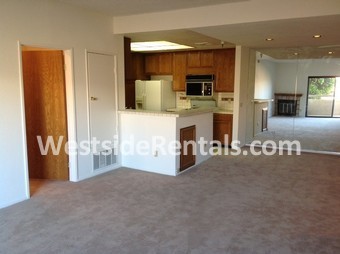 Primary Photo - 14630 Dickens St