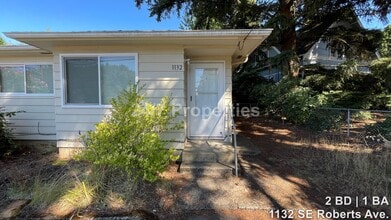 Building Photo - 1130 SE Roberts Ave