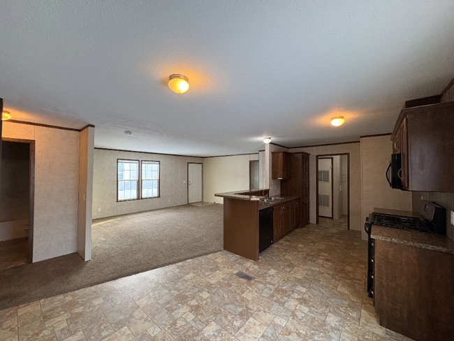 Building Photo - 377 Hunters Rill