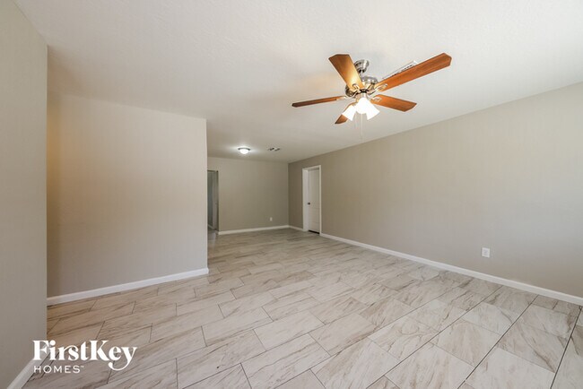 Foto del edificio - 10008 N 16th Dr