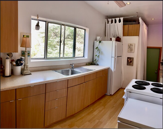 Foto del edificio - 23310 Red Rock Rd