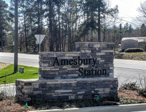 Building Photo - 415 Amesbury Dr