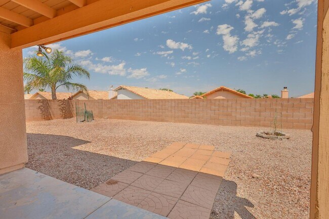 Building Photo - 7766 S Precious Opal Dr