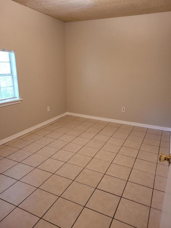 Building Photo - 44321 Simpson Place #3, Hammond, LA 70403
