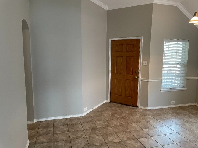 Building Photo - 3412 Foxfield Trail