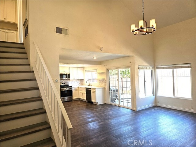 Building Photo - 19072 E Country Hill Ln