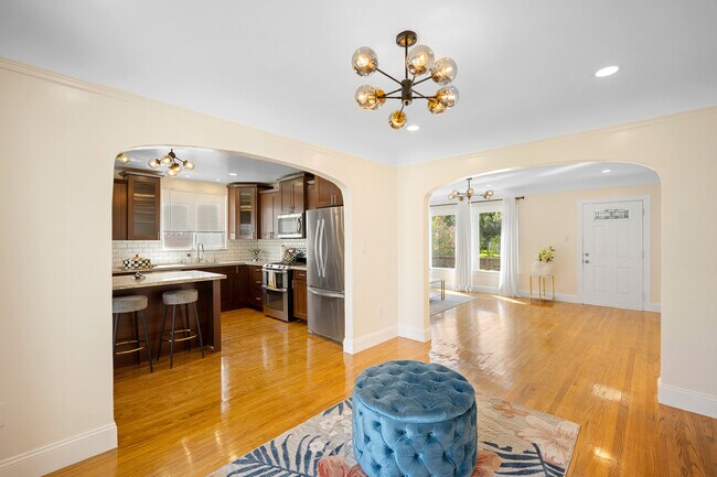 Foto del edificio - 635 Arden Ave