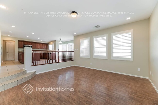 Foto del edificio - 3340 Grouse House Ln