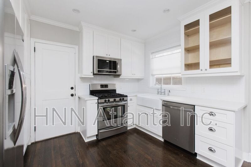 Photo - 36 Sheridan Dr NE