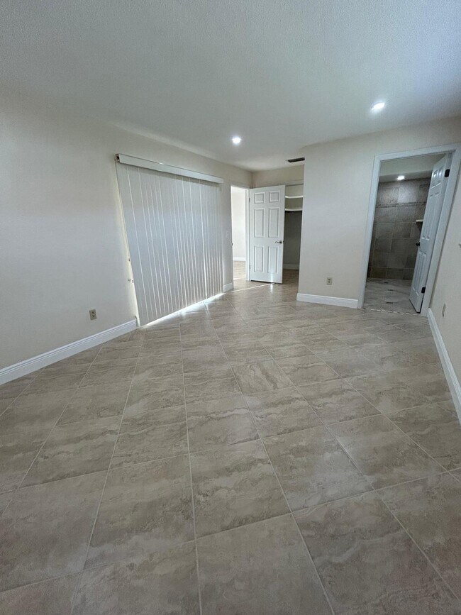 Foto del edificio - 4108 SE 8th Ave