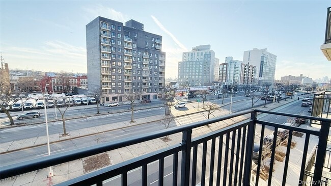 Building Photo - 70-40 45th Ave