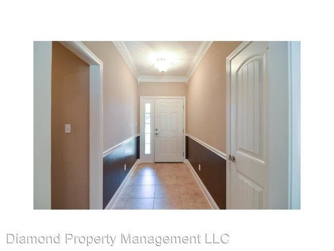 Building Photo - 4 br, 2 bath House - 1703 Hassell Drive