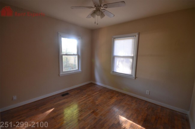 Building Photo - 3015 Orleans St