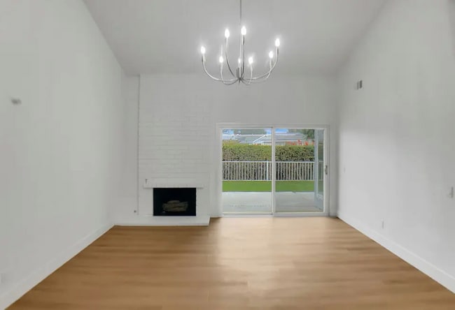 Foto del edificio - 953 S Ridgecrest Cir