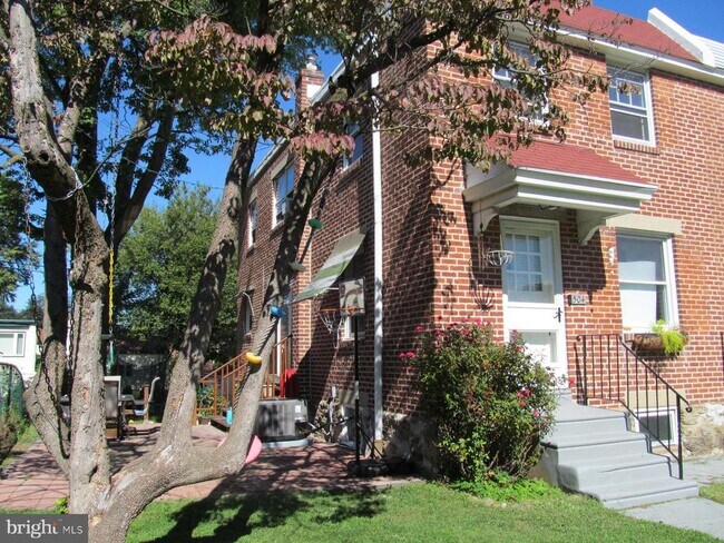 Foto del edificio - 504 Acorn St