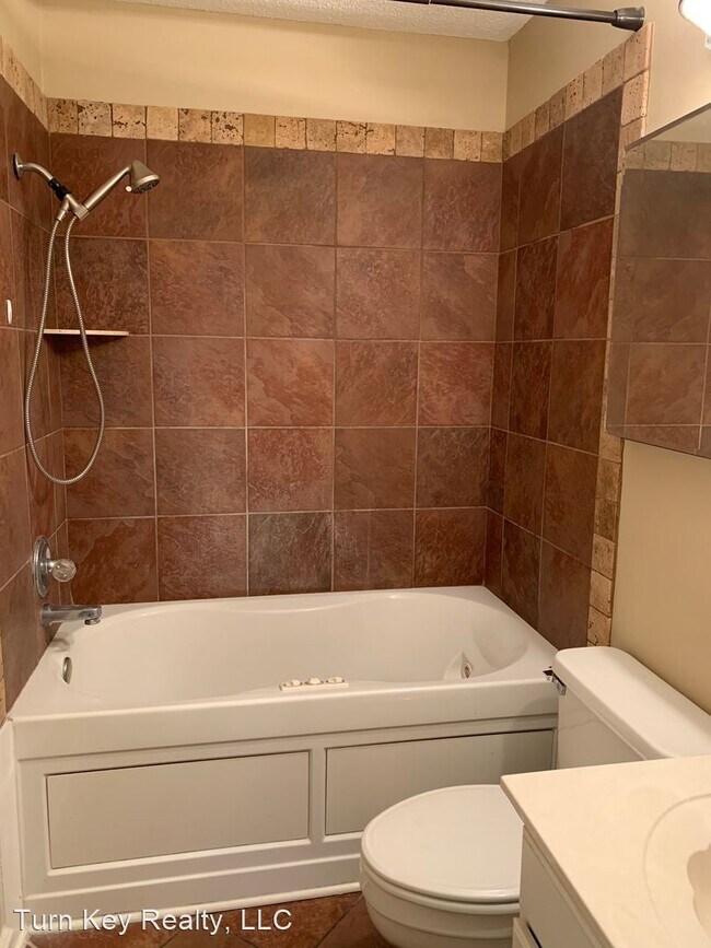 Building Photo - 3 br, 2 bath House - 117 Stonehaven Drive