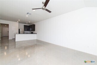 Building Photo - 1235 Concord Dr