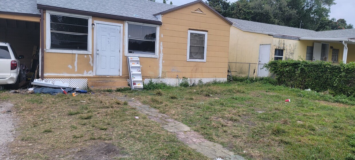 Primary Photo - 943 NW 65th St