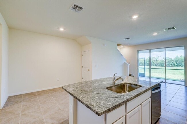 Building Photo - 17436 Crescent Moon Lp