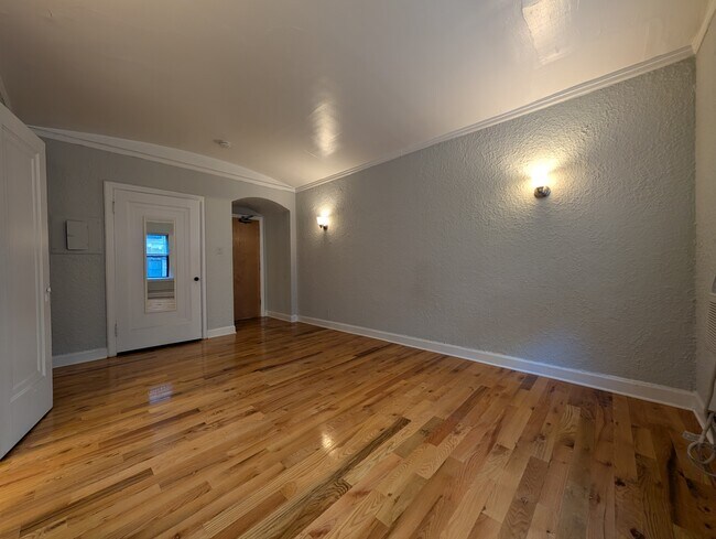 Foto del edificio - 535 W Arlington Pl