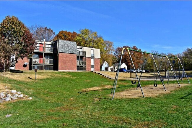 Foto del edificio - 1401 S Cunningham Ave