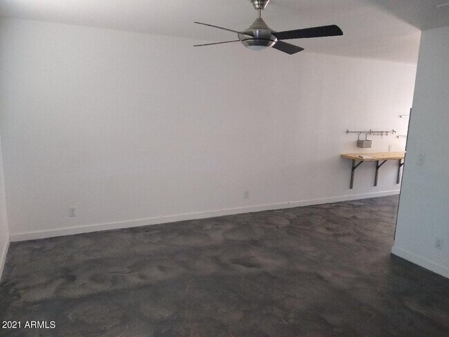 Foto del edificio - 5317 N 11th St