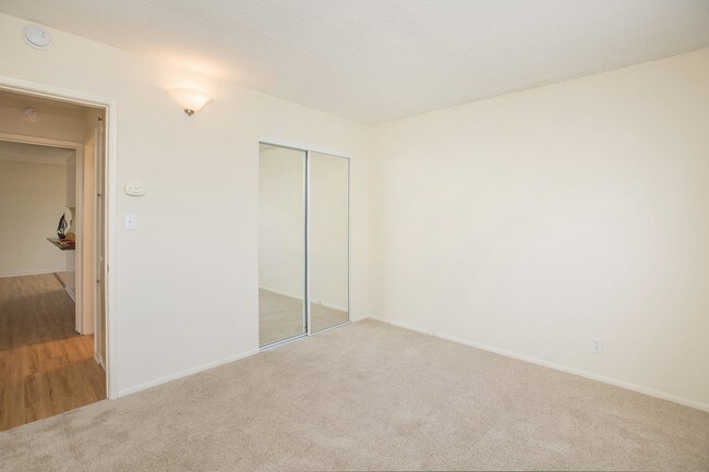 Sea Breeze Apartments At The Beach Redondo Ca Building Photo Sea Breeze Apartments At The Beach