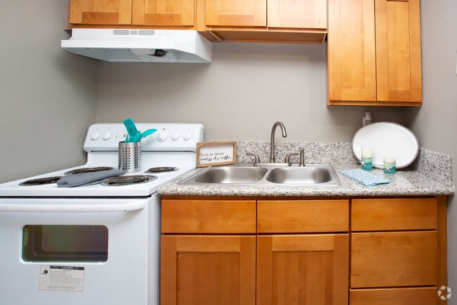 2 Bedroom 1 Bath - Western Oaks