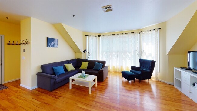 Foto del edificio - 205 Richdale Ave