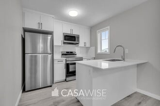 Building Photo - 6046 Naden Landing NW
