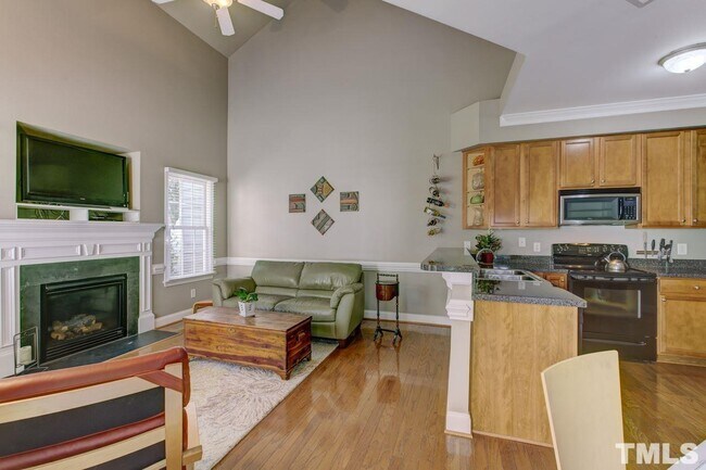 Foto del edificio - 217 Old Grove Ln