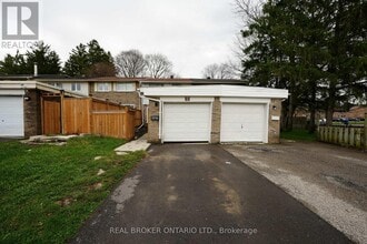 Building Photo - 8 Ralgreen Crescent