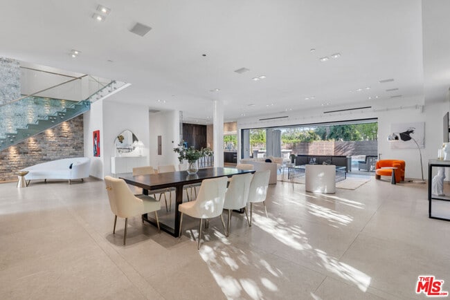 Building Photo - 23136 Park Contessa