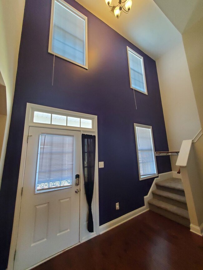 Building Photo - 1603 Racehorse Ct
