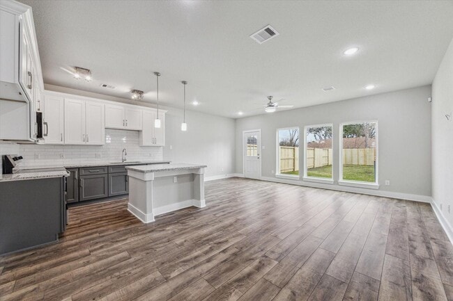Building Photo - Be the first to live in this beautifully crafted 3-bedroom, 2.5-bath duplex—newly built and never...