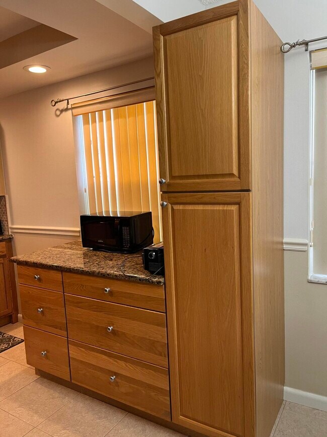 Foto del edificio - 434 Normandy Ln
