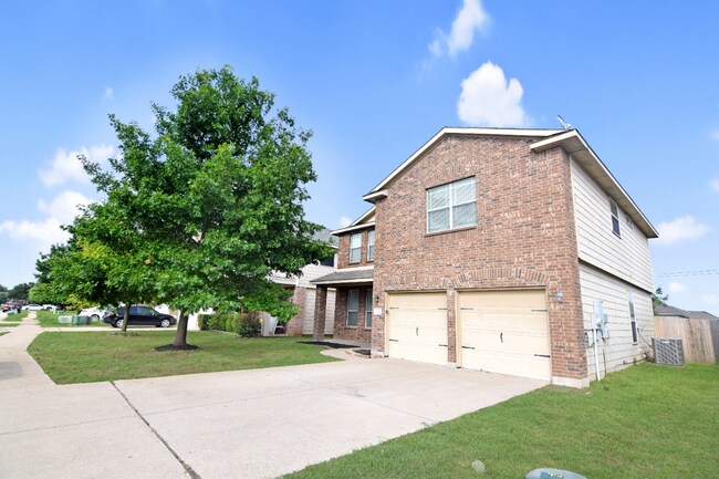 Foto del edificio - 820 Sugar Brook Dr