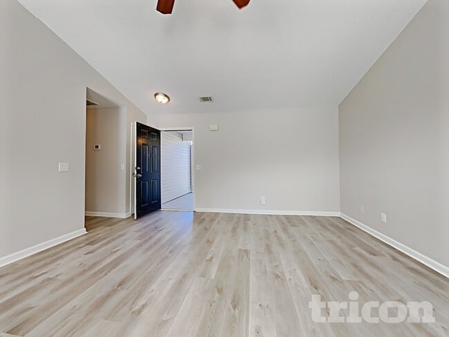 Building Photo - 517 Shenandoah Ln