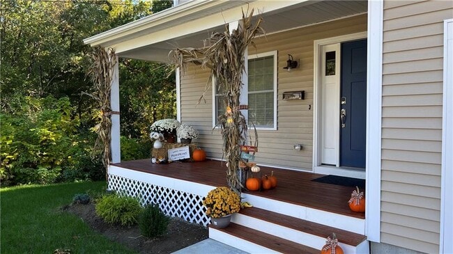 Building Photo - 100 Brentwood Ave