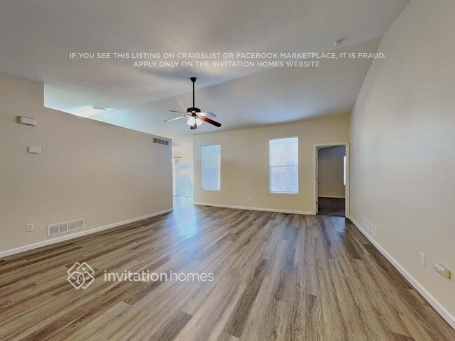 Building Photo - 1552 Ancestra Dr