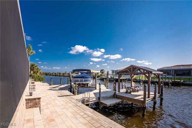 Foto del edificio - 4128 NW 36th Ln